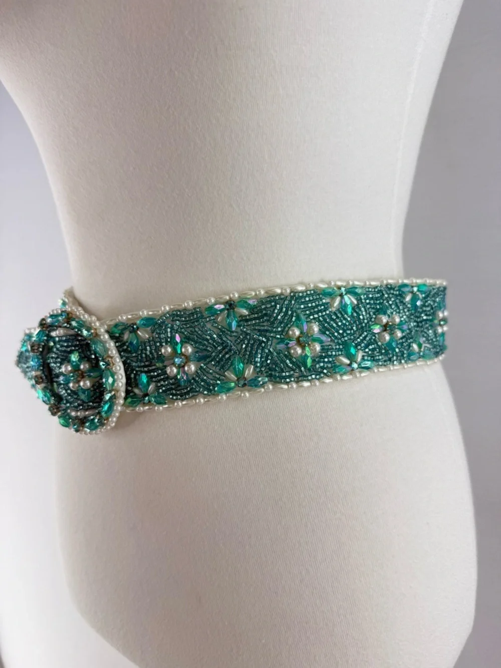 HARIELA'S Vintage Turquoise Floral Beaded Circle Buckle Statement Belt